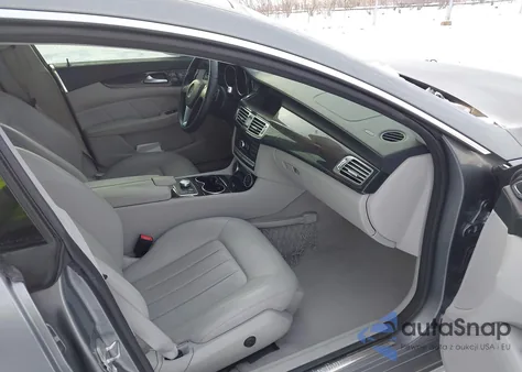 2012 Mercedes-Benz Cls 550 z USA, uszkodzony, nr VIN WDDLJ7DB7CA015890